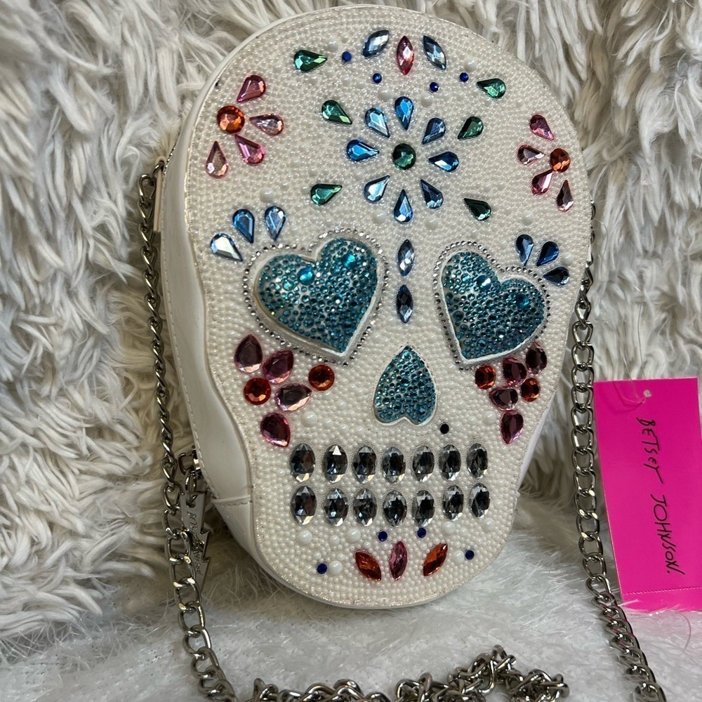 🔥☠️NWT-BETSEY JOHNSON STUNNING BONE-JOUR RHINESTONE CROSSBODY 🔥☠️ - Picture 9 of 15